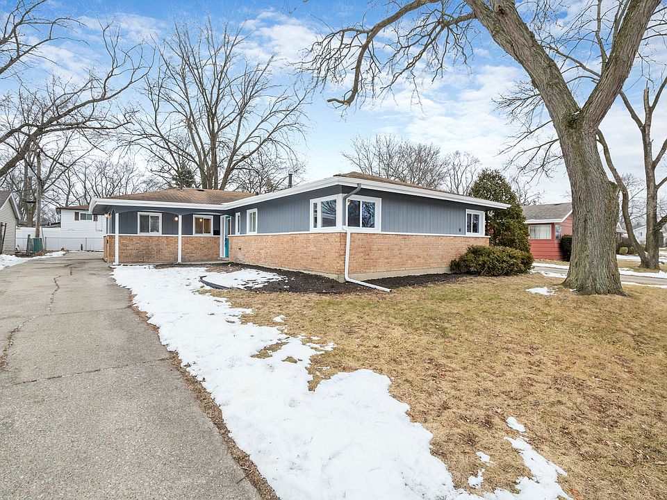 1st image of 311 N Orchard Dr