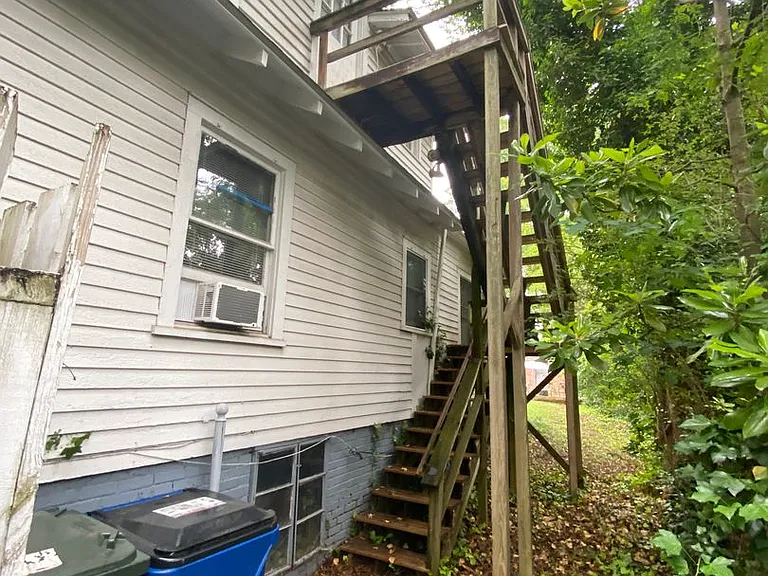 1106f — Photo 11
