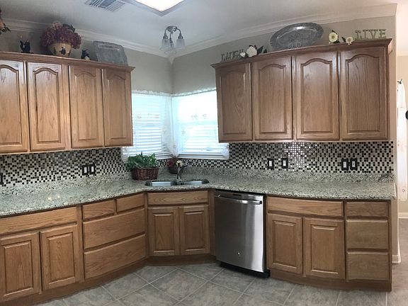 4th image of 2113 Geneva Ct
