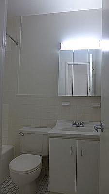5th image of 317 E 91st St #C4