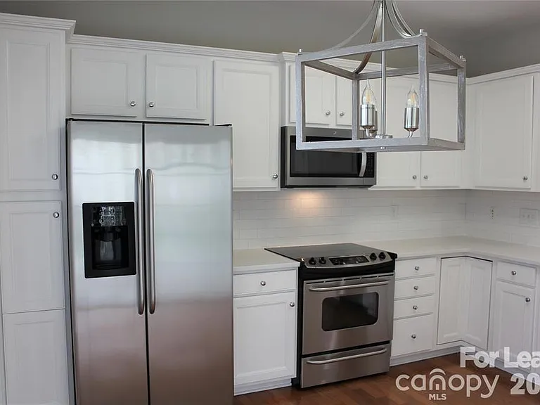 17534 Hawks View Dr — Photo 5
