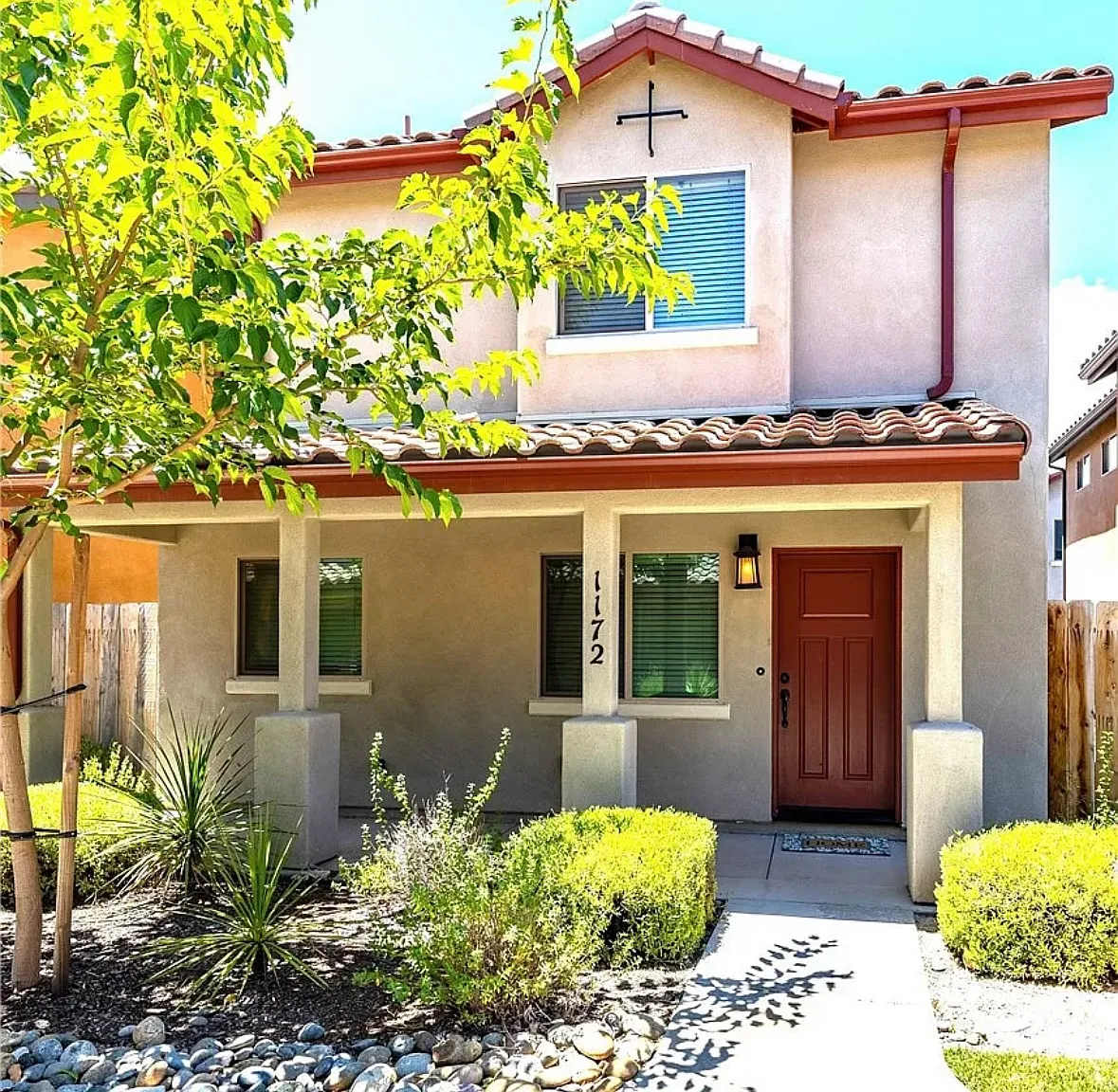 3 bed, 2.5 bath, 1305 sqft, $2,950 — Photo 1