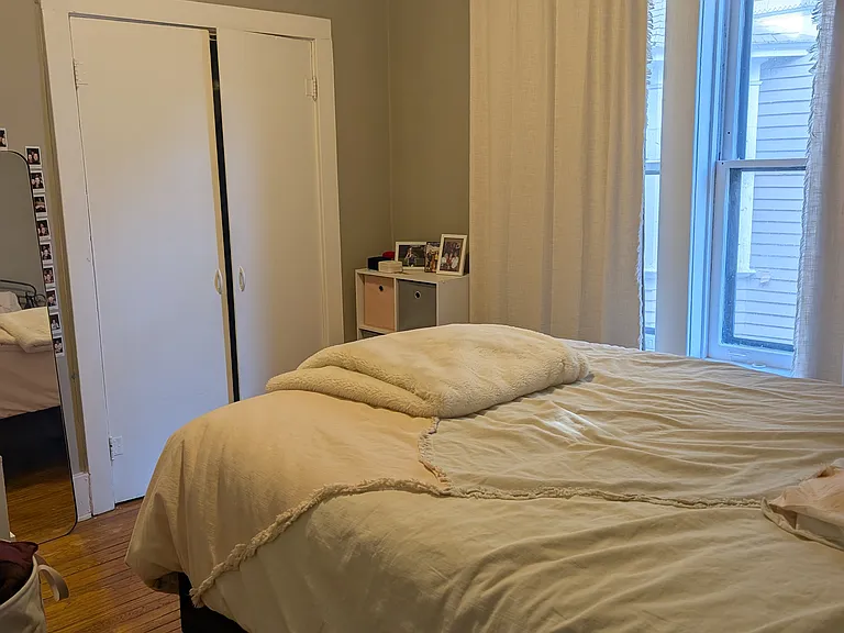 Queen size bedroom and room for furniture