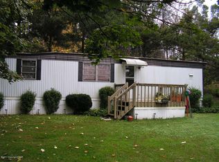 13 Twin Falls Rd, East Stroudsburg, PA 18301
