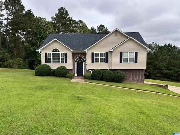 1055 Skyview Ln, Odenville, AL 35120