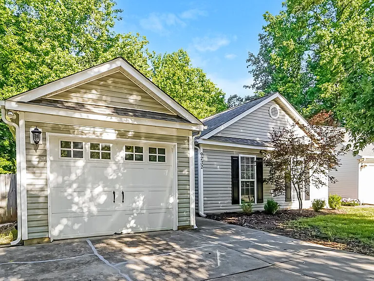 9232 Kimmel Ln — Photo 3
