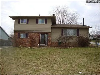 3497 Hetzel Dr photo 1