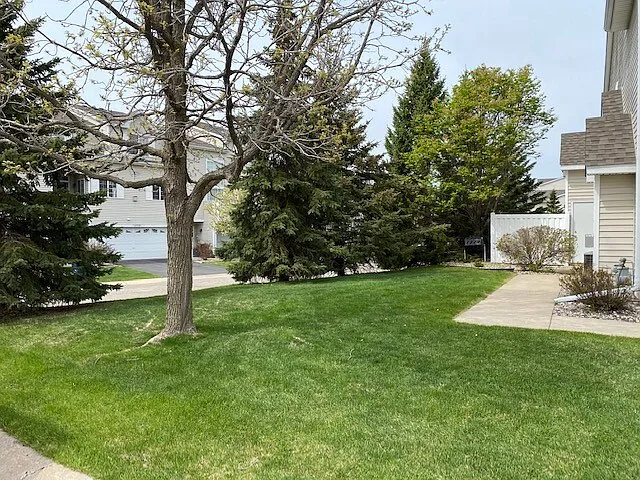 9410 Marshall Rd — Photo 11