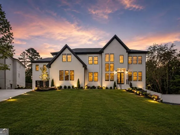 1081 Hershey Dr, Marietta, GA 30062