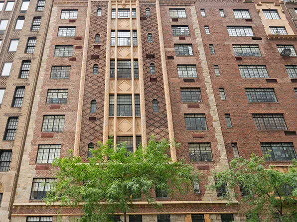 444 East 52nd Street PHN image 33 of 33