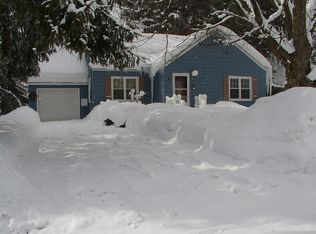 11 Macarthur Rd, Baldwinsville, NY 13027