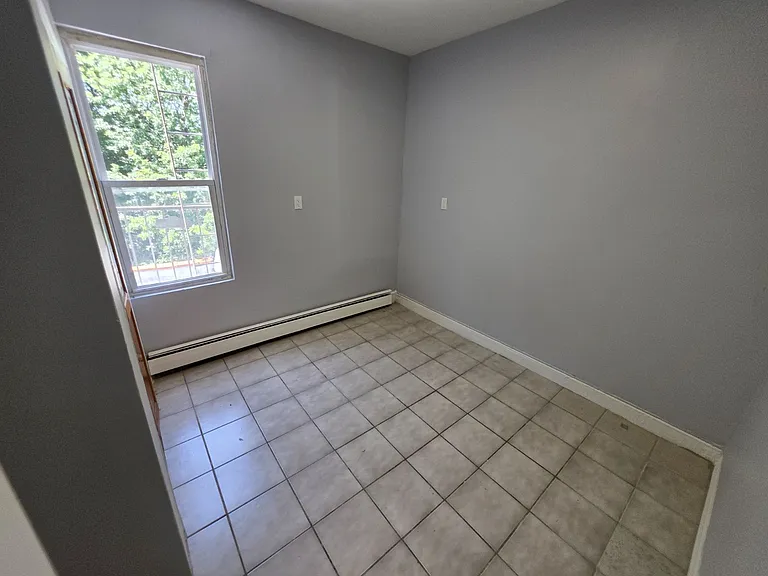 753 W Side Ave #3 — Photo 6