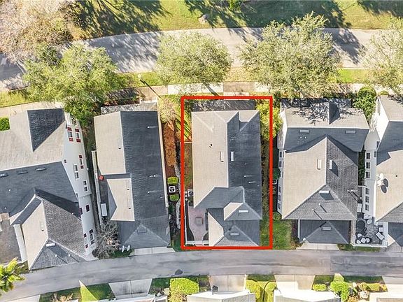 3rd image of 1563 Hanks Ave