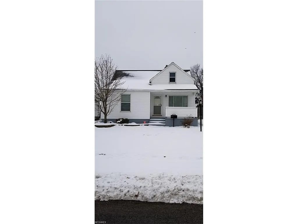 12312 Darlington Ave photo 1