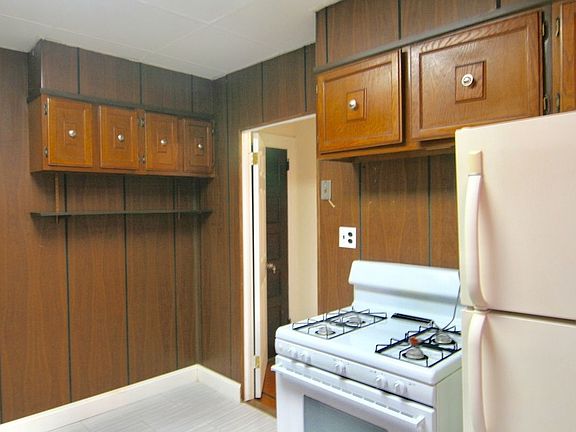 5th image of 25-10 33rd Ave #2