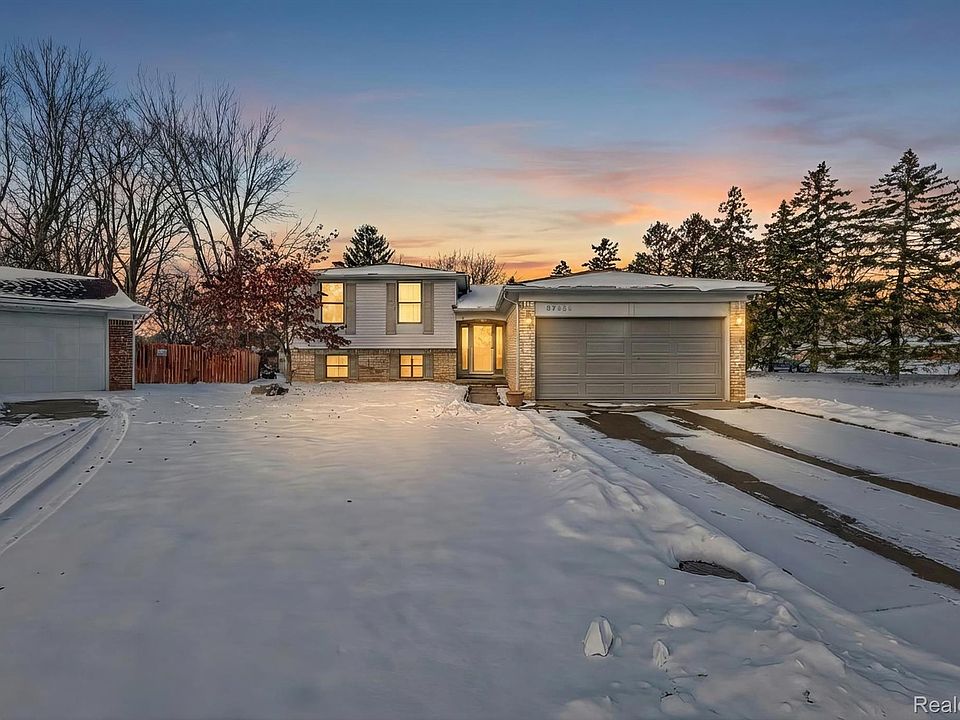 1st image of 37959 Streamview Dr