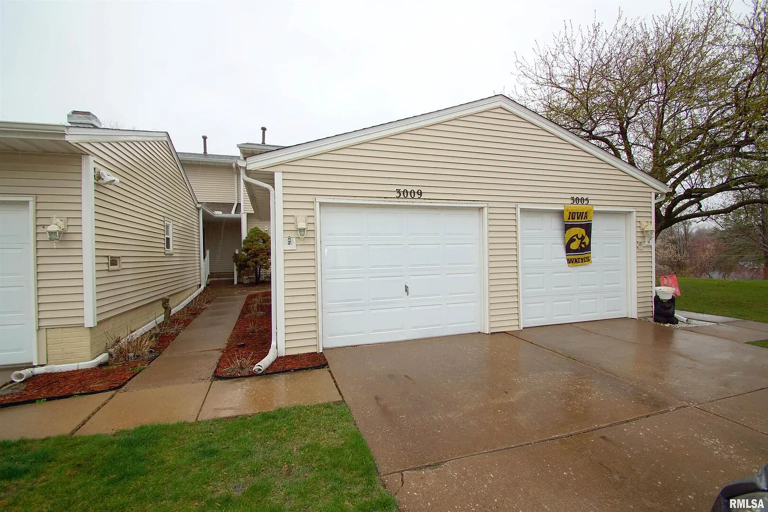 3009 Willowwood Dr photo 1