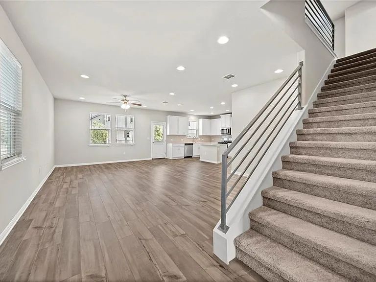 10025 Dawn Pearl Dr — Photo 6