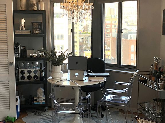 5th image of 175 W 12th St APT 14A