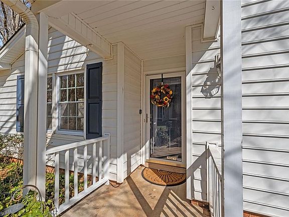 5th image of 2636 Cottage Pl