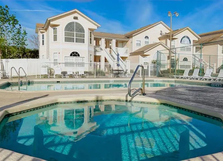 8710 Rain Forest Pl #D — Photo 34