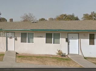 1204 Kaweah St, Hanford, CA 93230