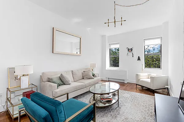 Rented by Compass | media 13