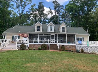 2265 Siouan Rd, Ebony, VA 23845