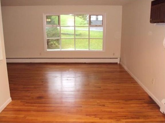 2nd image of 126 East Ave