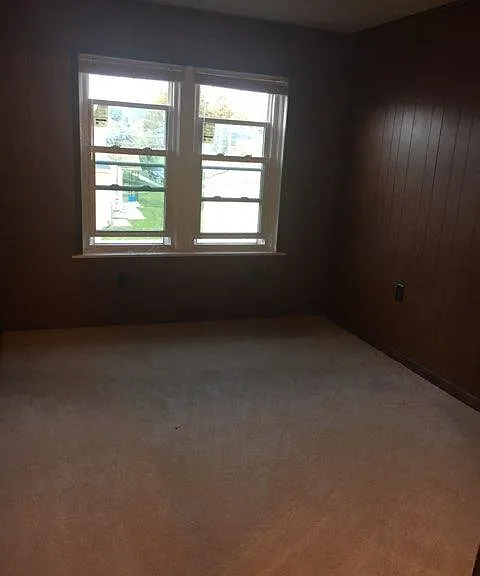 633 N Jerome St — Photo 9