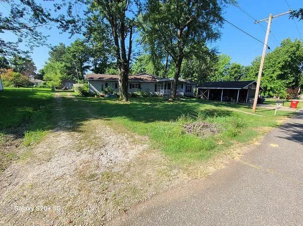 6782 SE Bluebird Ln, Riverton, KS 66770
