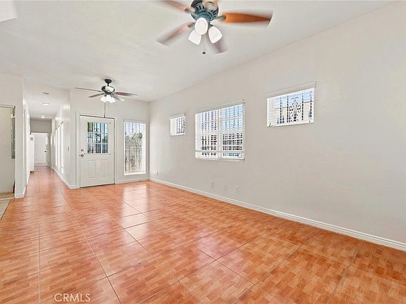 3rd image of 10601 S Main St