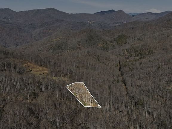 3rd image of 149 Wild Turkey Ln