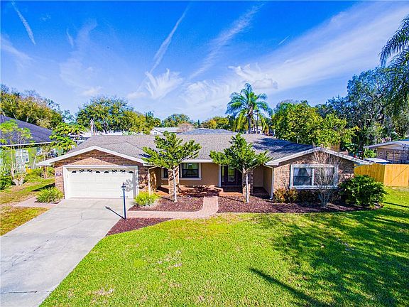 4th image of 2308 Cypress Gardens Blvd SE