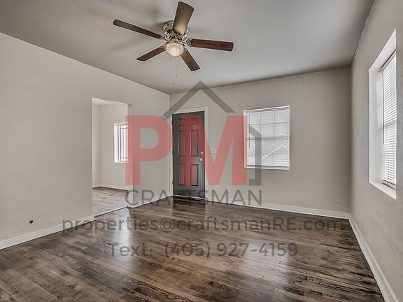 4th image of 704 NW 92nd St APT C