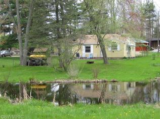 22745 Glopat Dr, Pierson, MI 49339