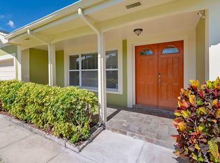 438 Keene Rd, Largo, FL 33771