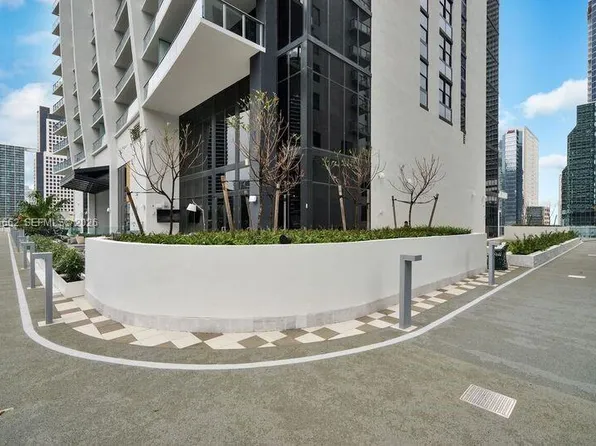 1010 Brickell Ave, Miami, FL