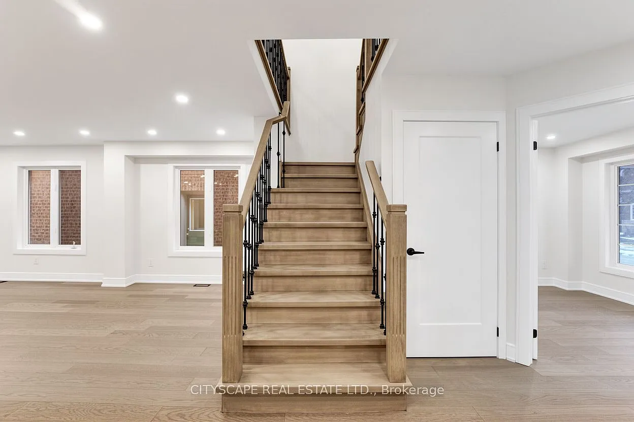 4 bed, $4,000 — Photo 4