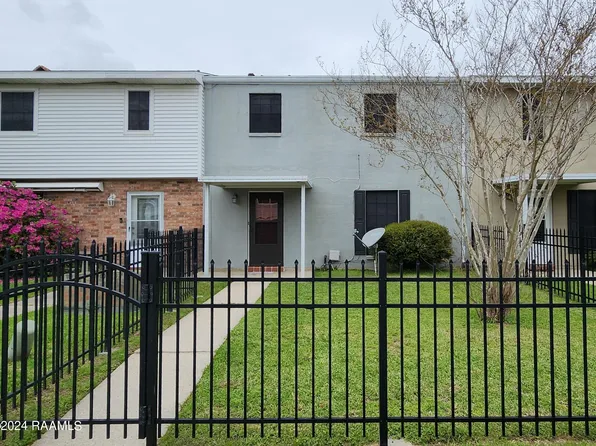 403 Bell Downs Dr, Lafayette, LA 70506