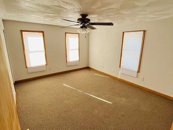 5th image of 15 Whitney Ave