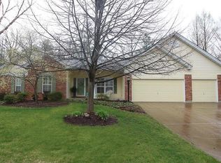 3242 Forest Lane Ct, Saint Louis, MO 63129
