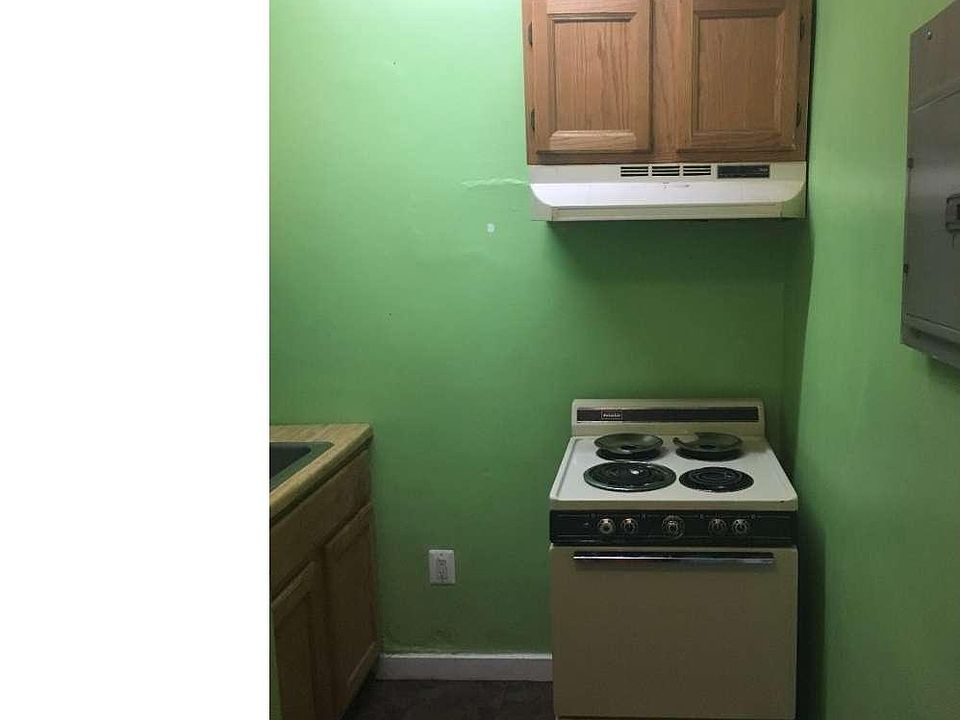 2nd image of 139 N 63rd St #2B