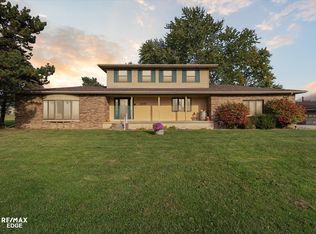 2181 S Oak Rd, Davison, MI 48423