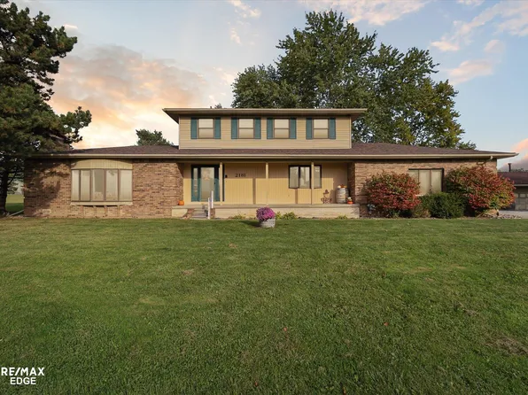 2181 S Oak Rd, Davison, MI 48423