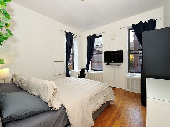 5th image of 201 E 89th St APT 4C