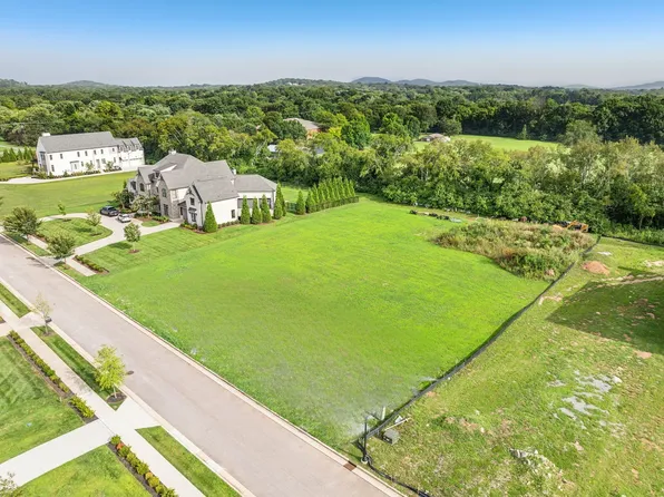 8903 Palmer Way, Brentwood, TN 37027