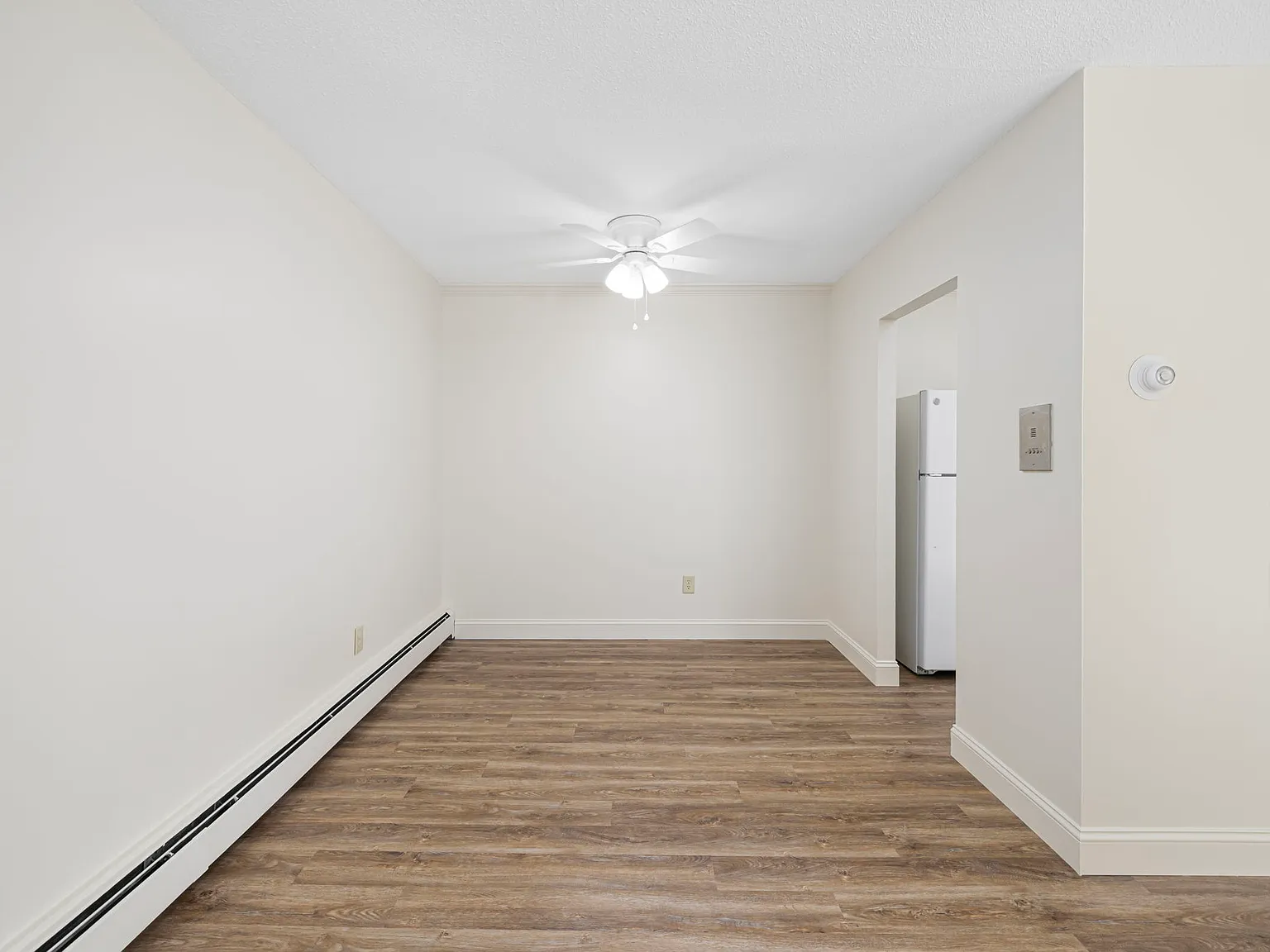 Parkway Apartments — Photo 4