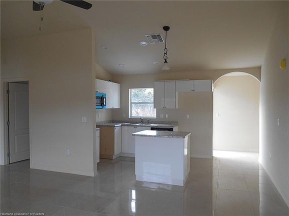 2nd image of 448 Blackbird Ct
