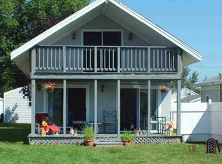 2837 Morin Point St, Erie, MI 48133